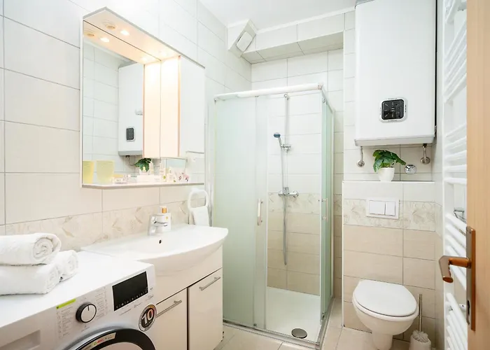 T&t - Zf Hvar Hvar Town